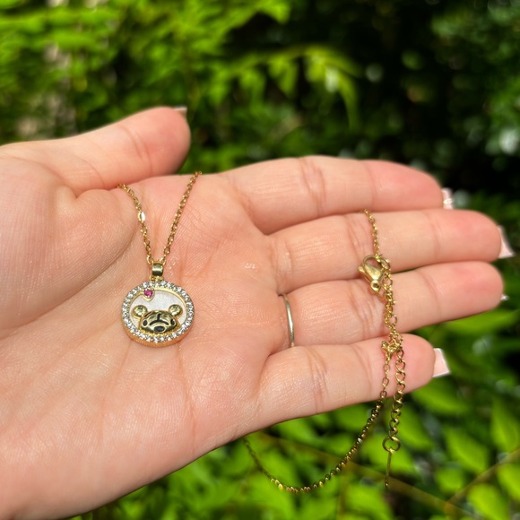 18K Gold Plated Diamond Winnie the Pooh Necklace - Picture 1 of 7